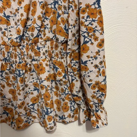 Hayden LA Floral Smocked Waist Boho Peplum Blouse Size Large - Picture 7 of 8